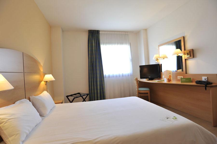 Travelodge Madrid Alcalá de Henares Eksteriør billede